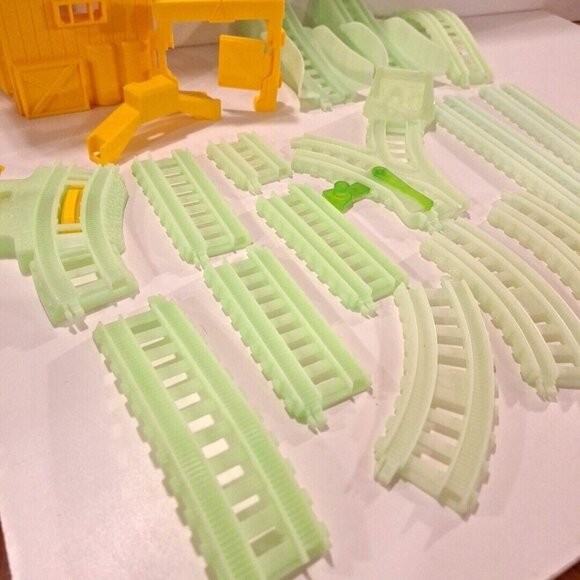 Glow In Dark Percy's Midnight Mail Delivery Thomas Train Trackmaster Incomplete - Picture 5 of 9